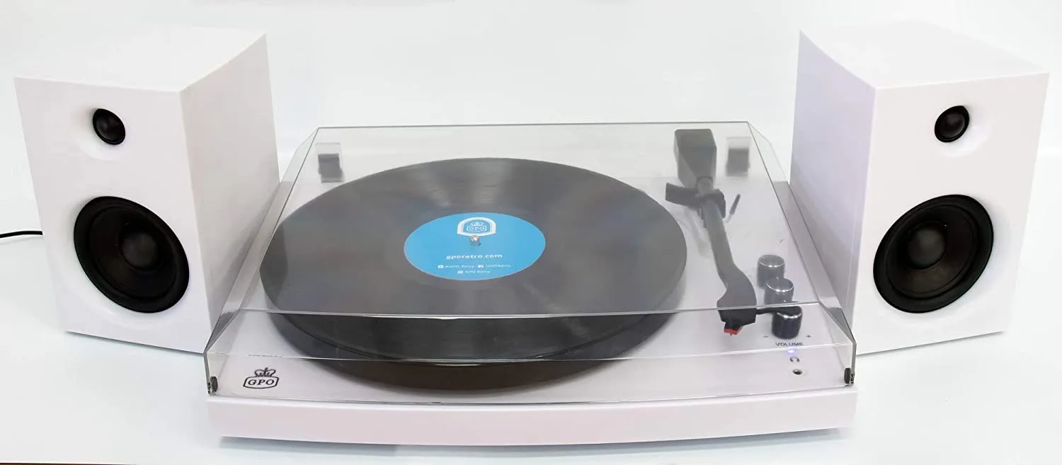 GPO RETRO Piccadily Stylish Turntable Bluetooth   2 Speakers - White