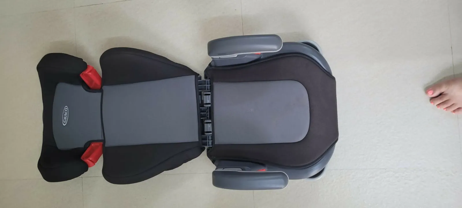 GRACO Junior Maxi Car Seat Metropolitan - Black